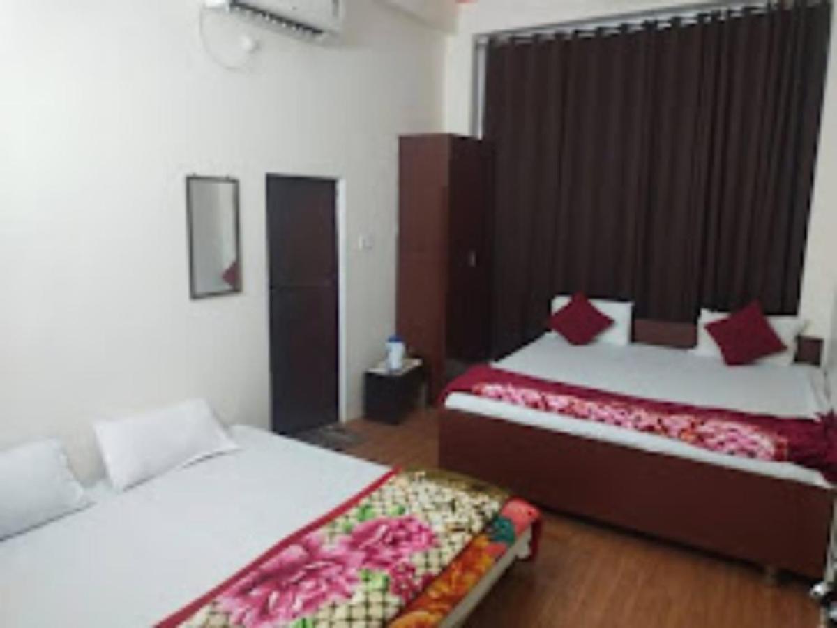 Goroomgo Varanasi Paradise Varanasi Exteriör bild