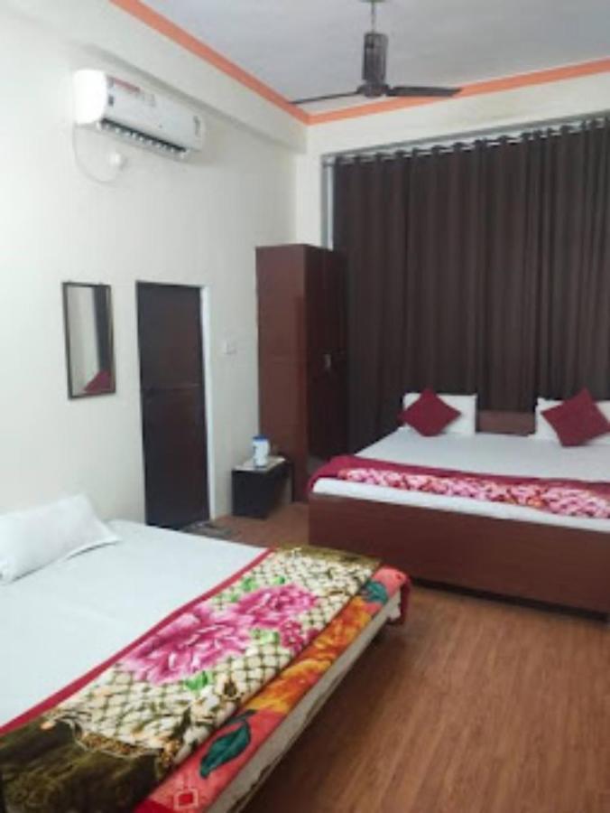 Goroomgo Varanasi Paradise Varanasi Exteriör bild